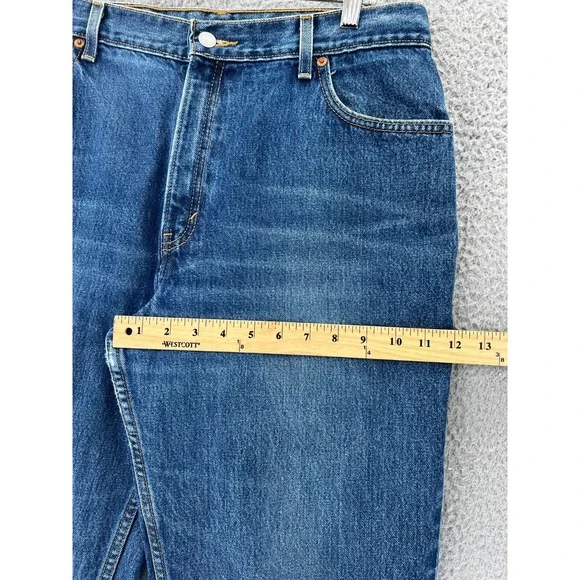 Vintage Y2k Levi's 550 Relax Fit Taper Leg Jean Women 14 Reg (32x30 Actual) READ - Picture 5 of 15